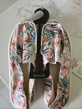 Sanuk Tropical Floral Canvas Slip-Ons in Pink, Green, Navy